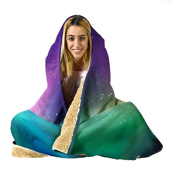 Northern Lights Hooded Blanket - Aurora Cool Blanket - Image 4
